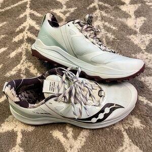 Saucony Xodus Ultra Women's Light Blue Trail Running Shoes